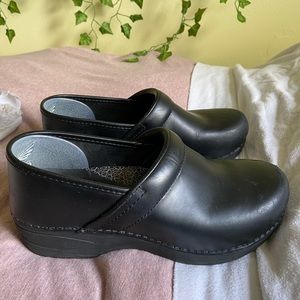 Dansko XP 2.0 Size 39 Black